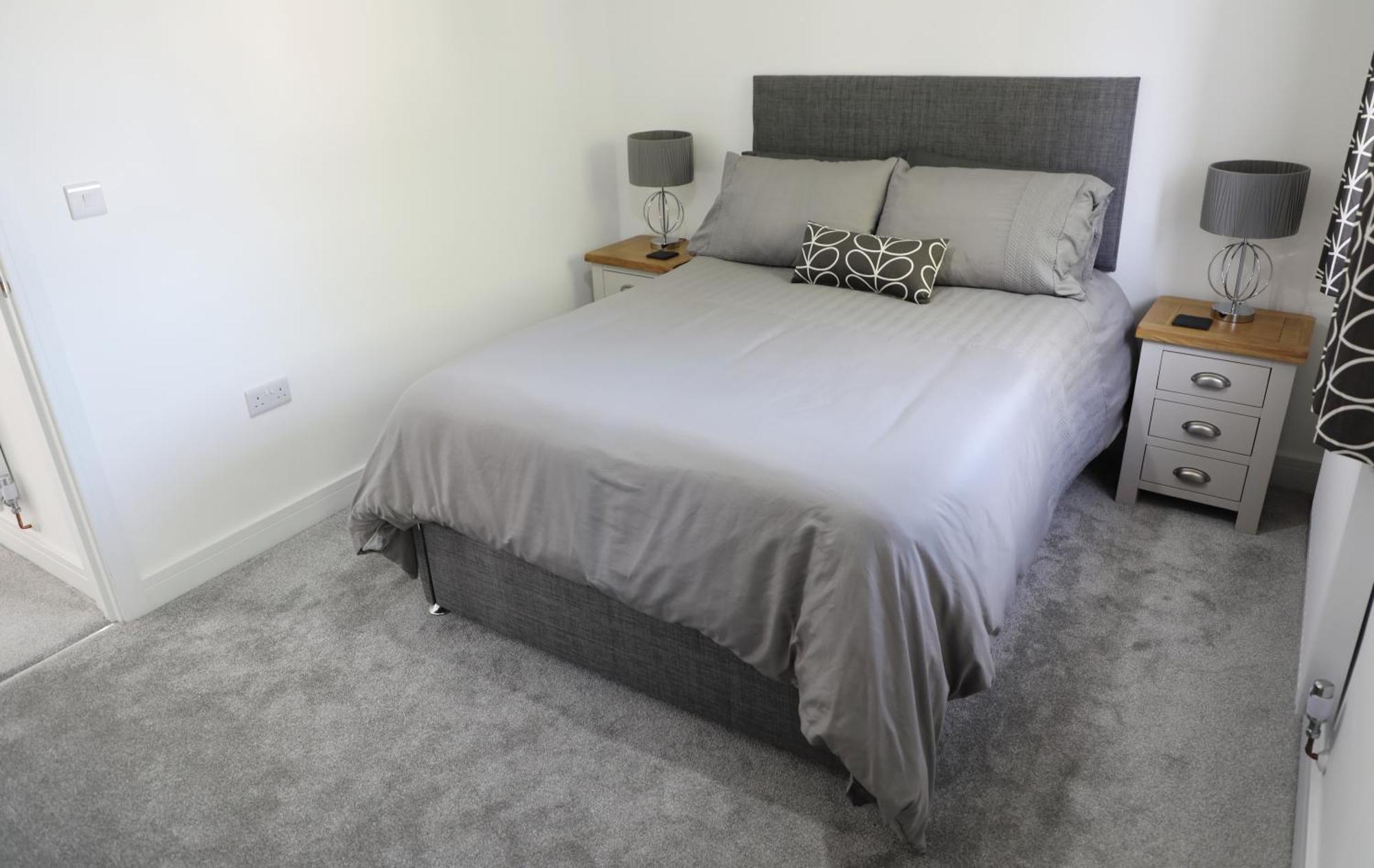 Modern, Two Double Bedroom House With Free Parking Chepstow Exteriér fotografie