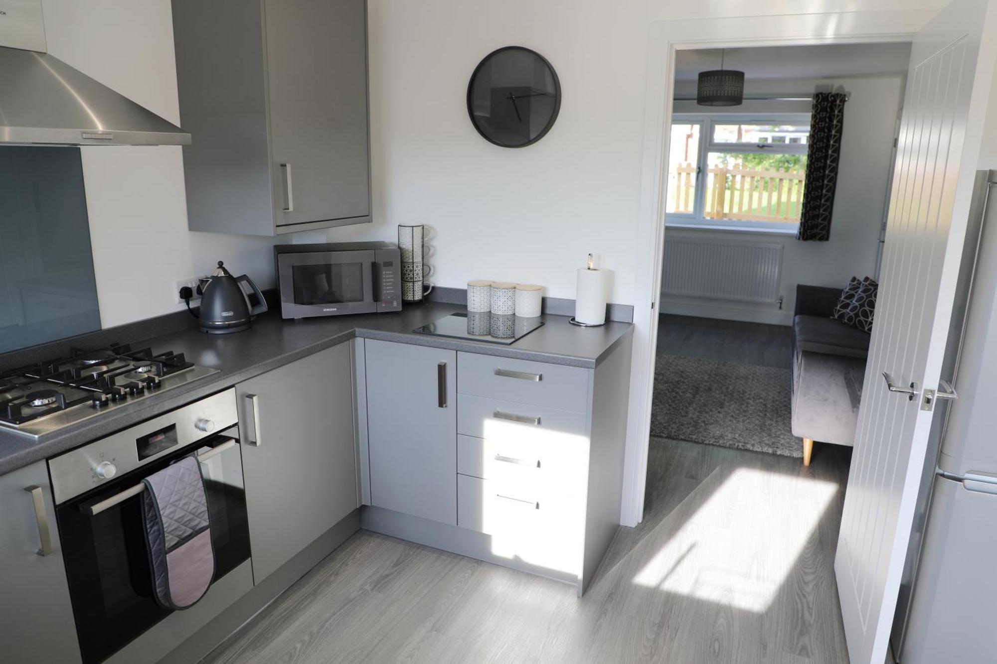 Modern, Two Double Bedroom House With Free Parking Chepstow Exteriér fotografie