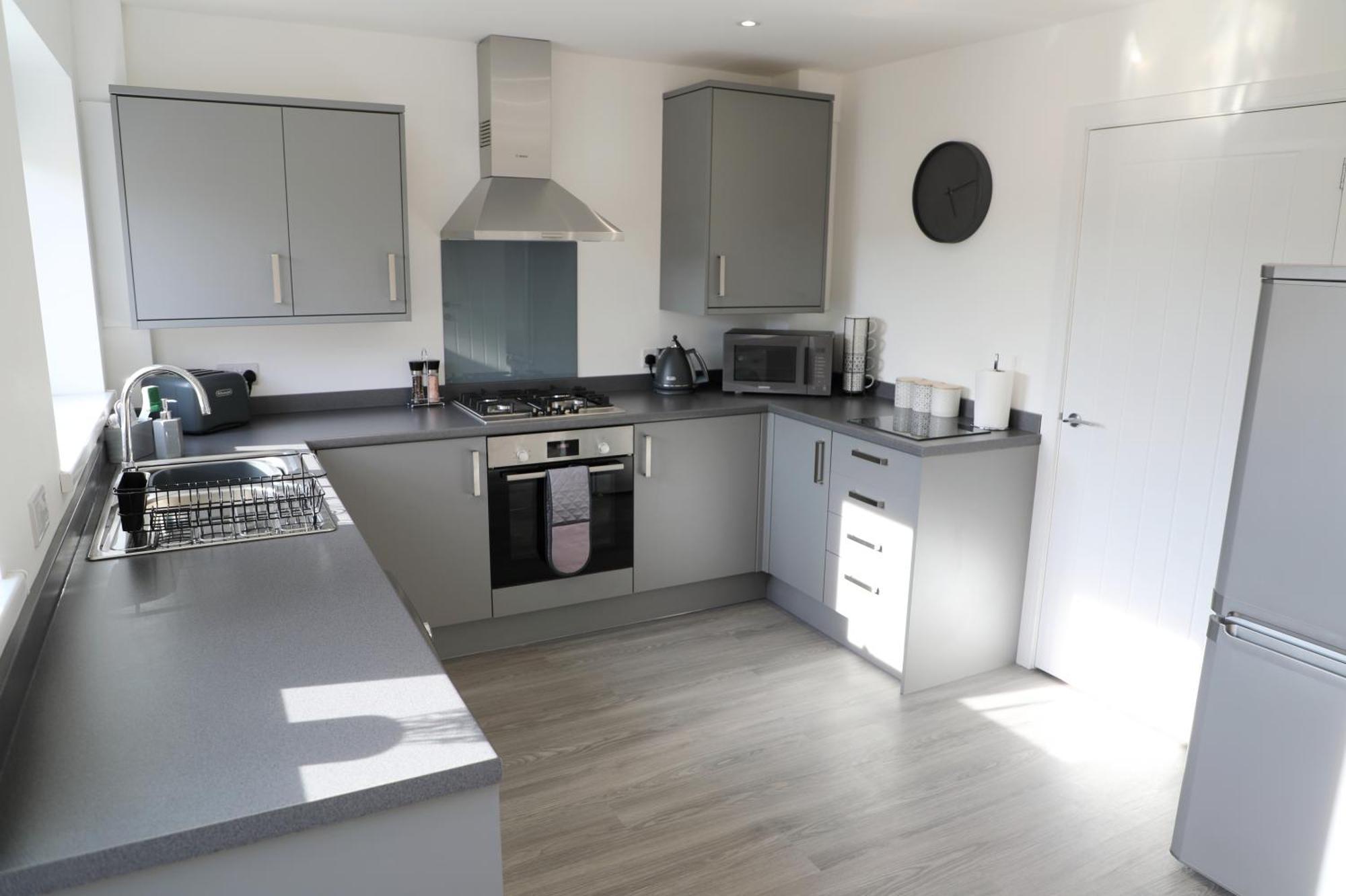 Modern, Two Double Bedroom House With Free Parking Chepstow Exteriér fotografie