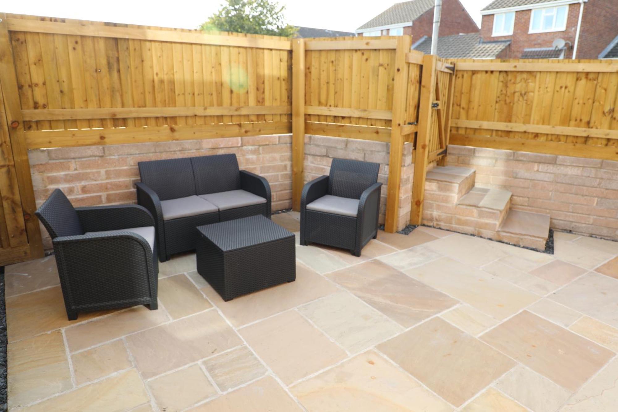 Modern, Two Double Bedroom House With Free Parking Chepstow Exteriér fotografie